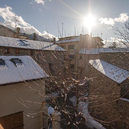 Duplex Das Can Serrat Luaran gambar